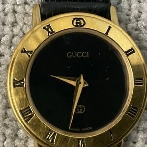 Authenic Gucci 3001L Women's Watch - Full Includiton 💠